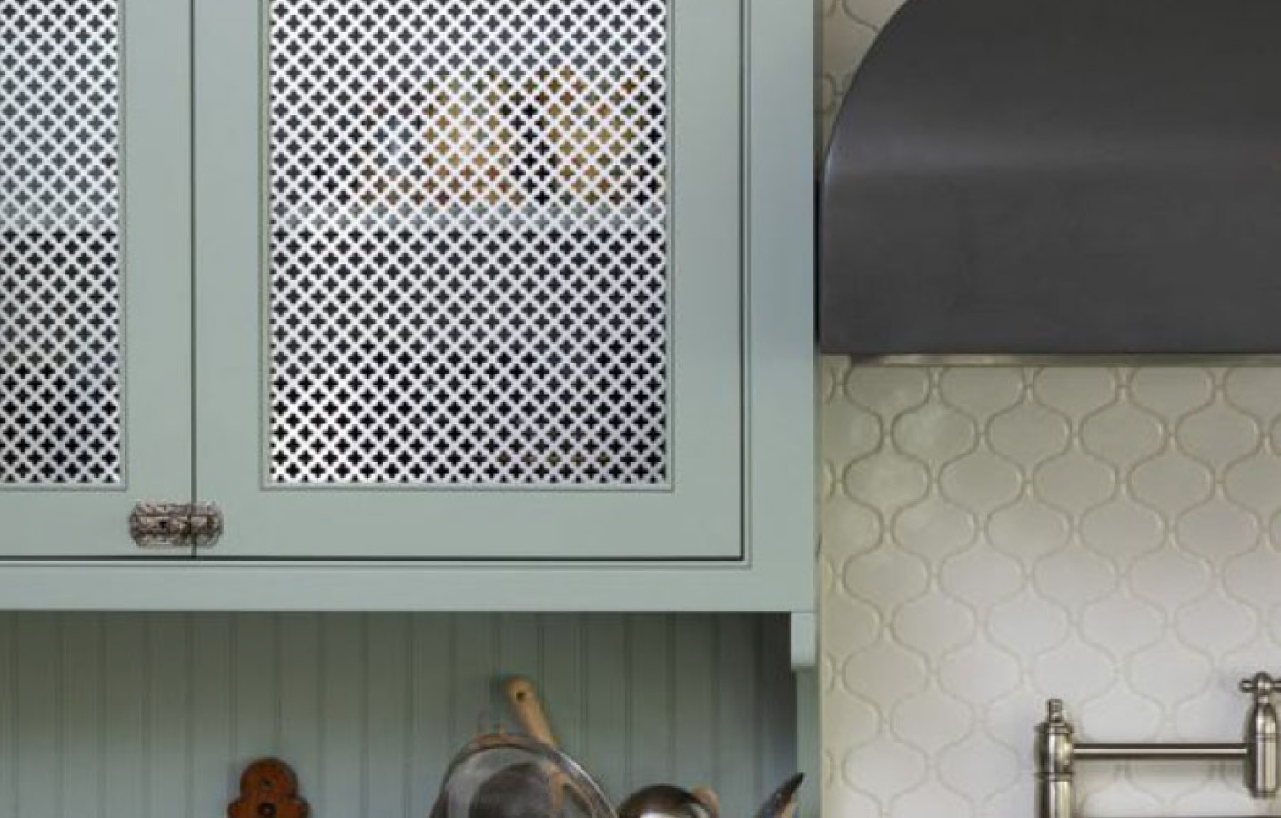 chapa-perforada-decorativa-estandar-trebol-cocina.jpg