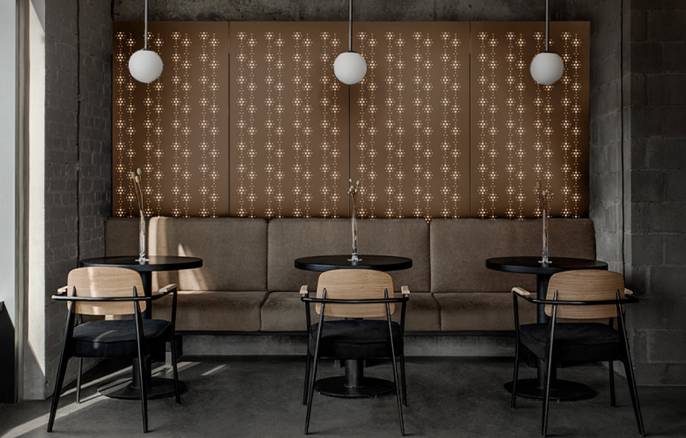 chapa-perforada-decorativa-gaia-restaurante.jpg