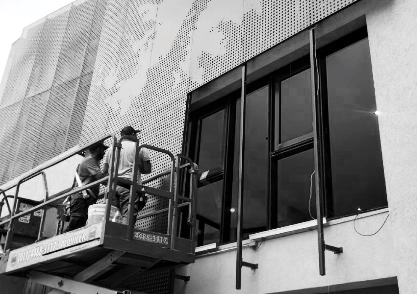 Revestimiento + Estructura + Instalación